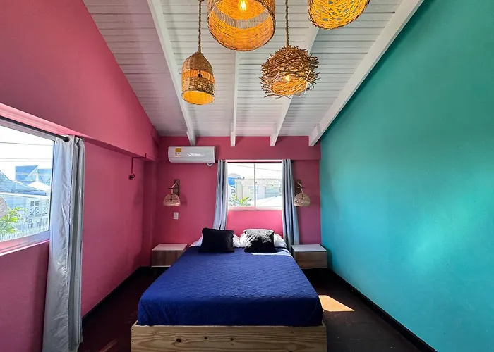 Be Happy Hotel